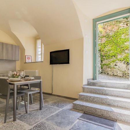 Tiny Duke Apartment Варена Екстериор снимка