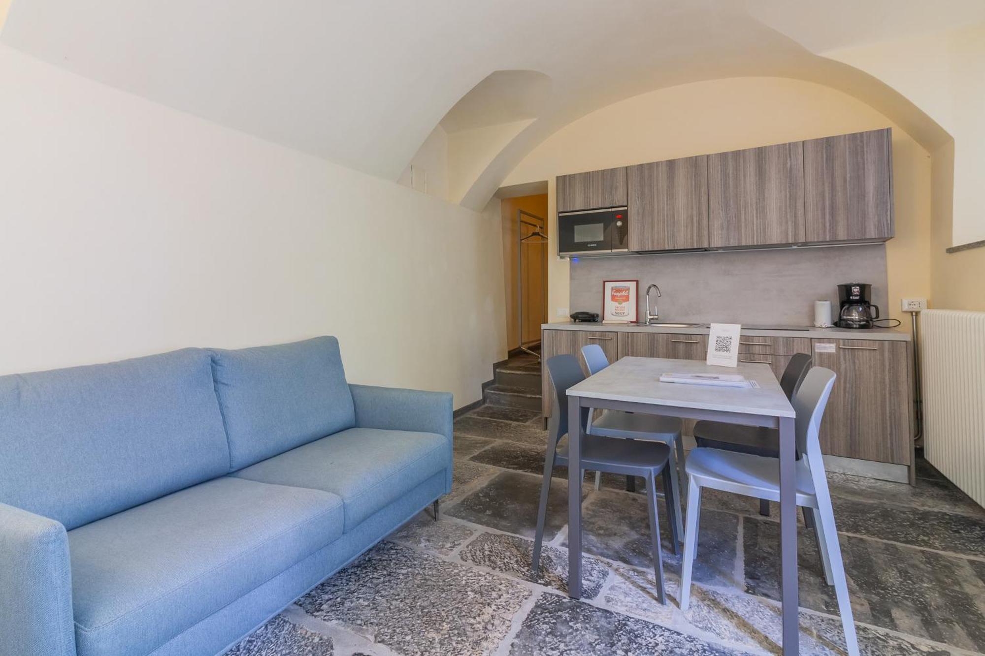 Tiny Duke Apartment Варена Екстериор снимка